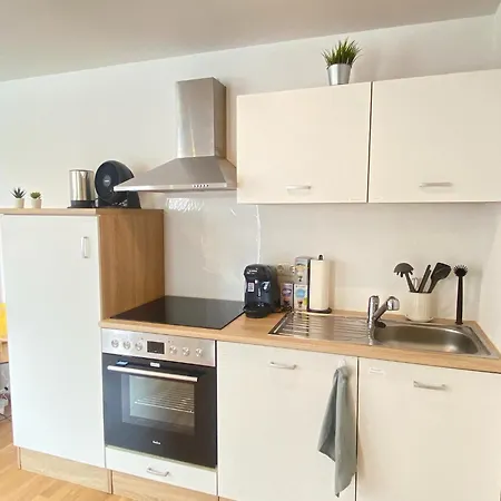 Kleines Juwel Mit Super Komfort - Fussbodenheizung, Regendusche, Waschmaschine Karlsruhe Exterior foto
