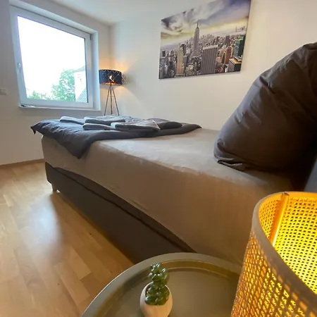 Kleines Juwel Mit Super Komfort - Fussbodenheizung, Regendusche, Waschmaschine Karlsruhe Exterior foto