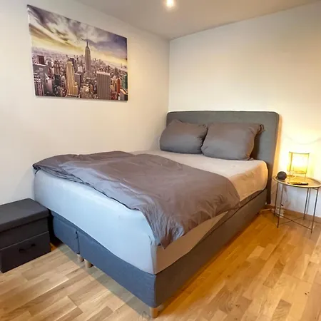 Kleines Juwel Mit Super Komfort - Fussbodenheizung, Regendusche, Waschmaschine Karlsruhe Exterior foto